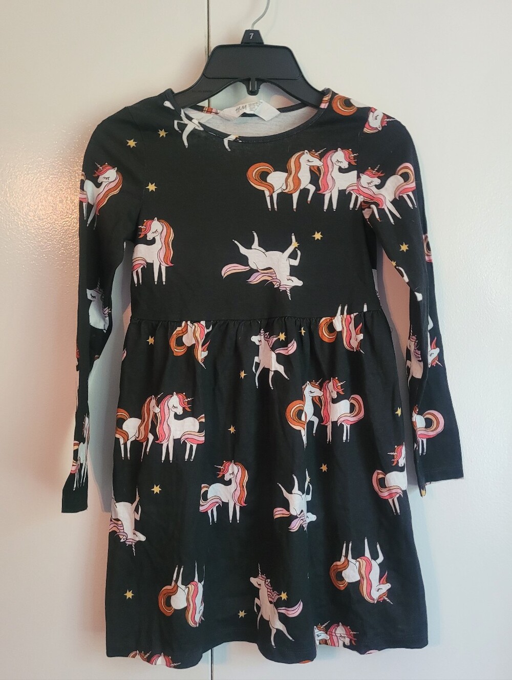 6-8 H&M Girls' Black Unicorn Print Long-Sleeve Dress